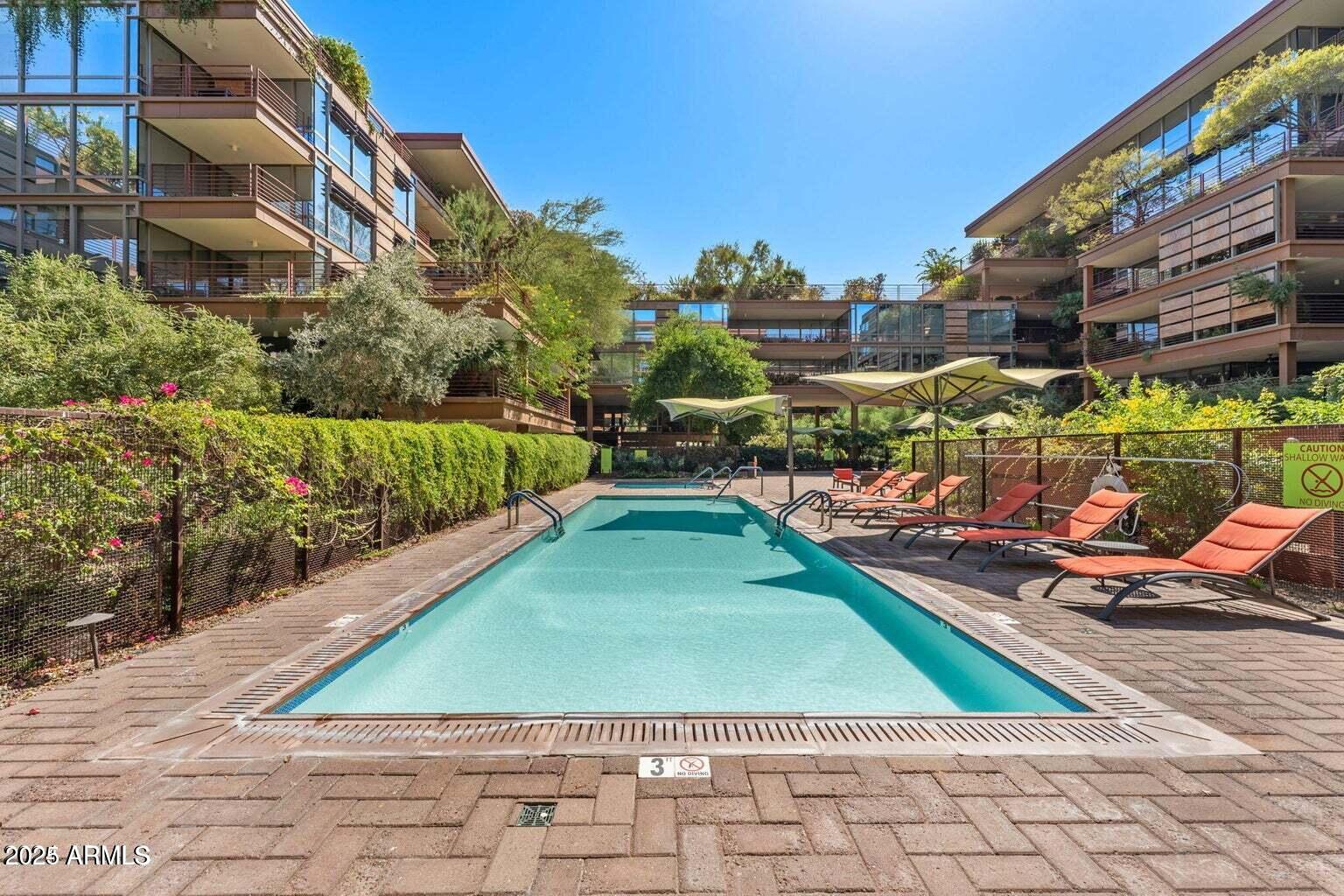 7161 E RANCHO VISTA Drive 2001