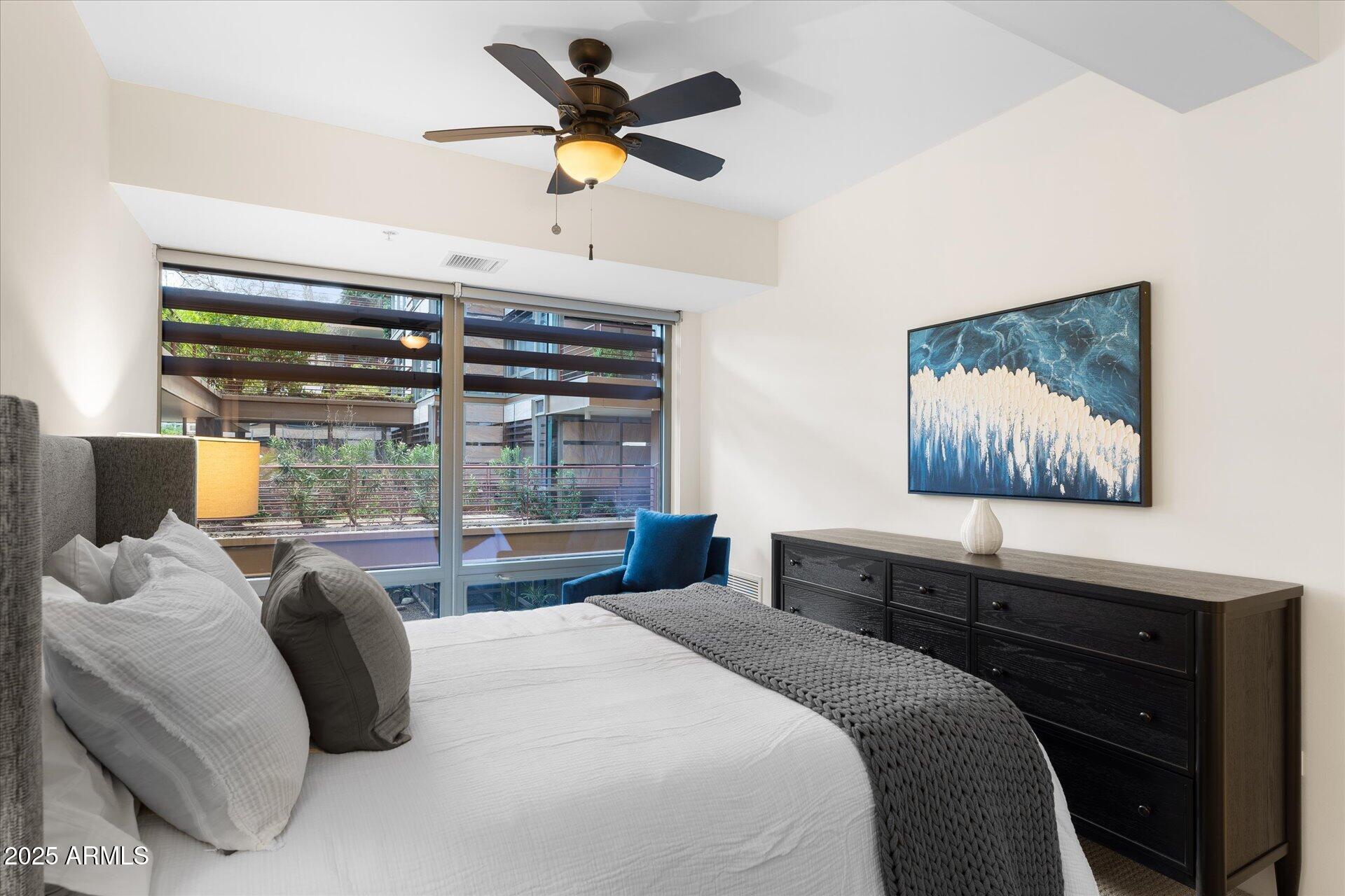 7161 E RANCHO VISTA Drive 2001