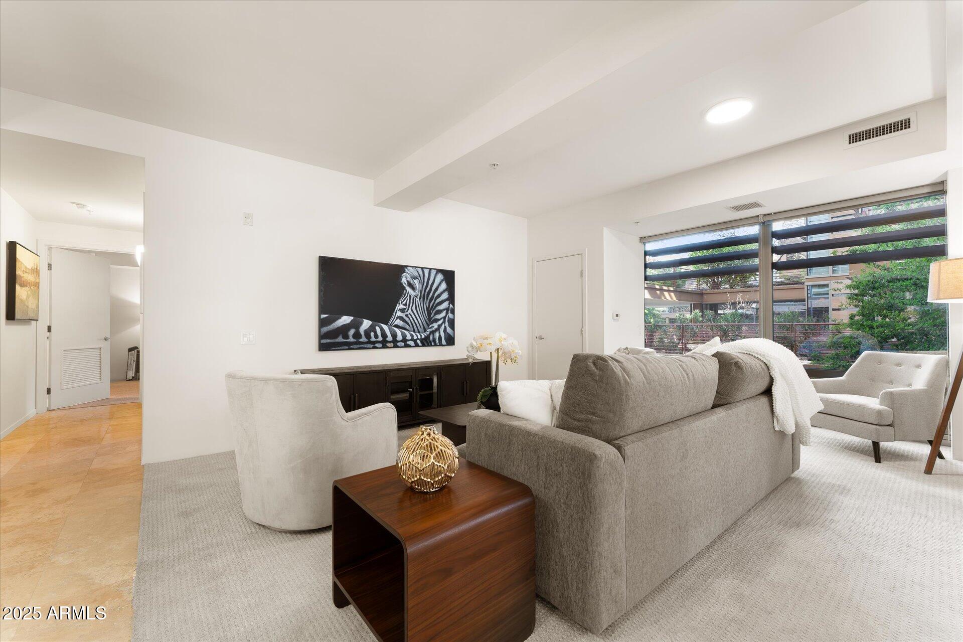 7161 E RANCHO VISTA Drive 2001