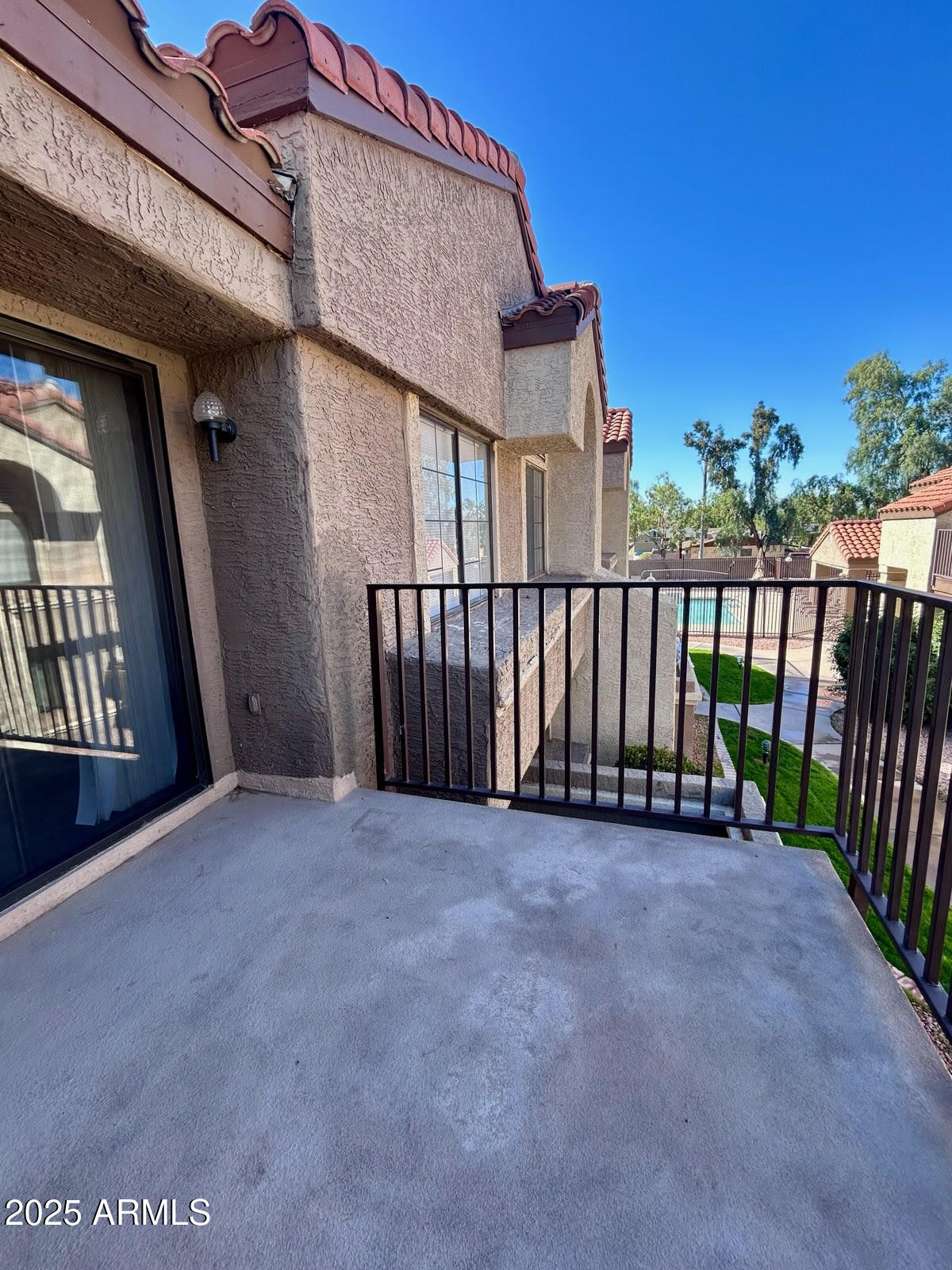 1905 E UNIVERSITY Drive 210