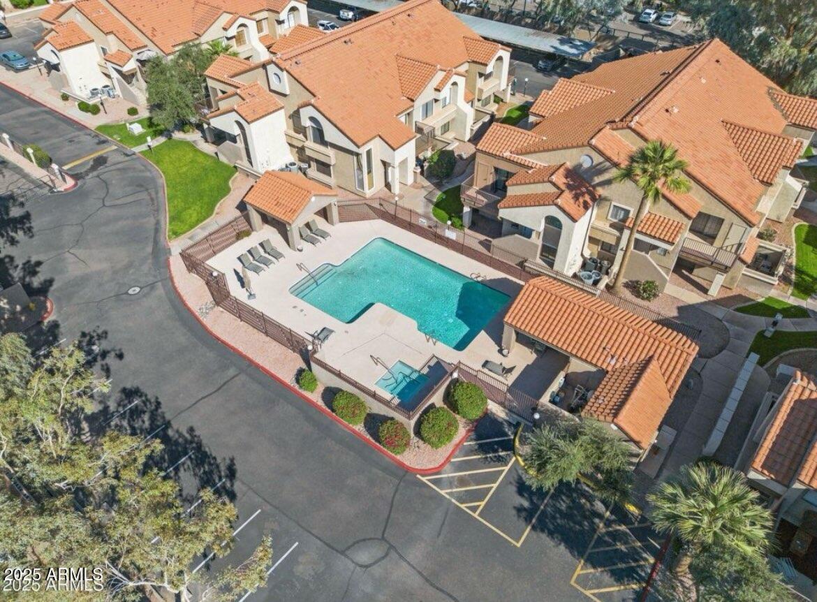 1905 E UNIVERSITY Drive 210