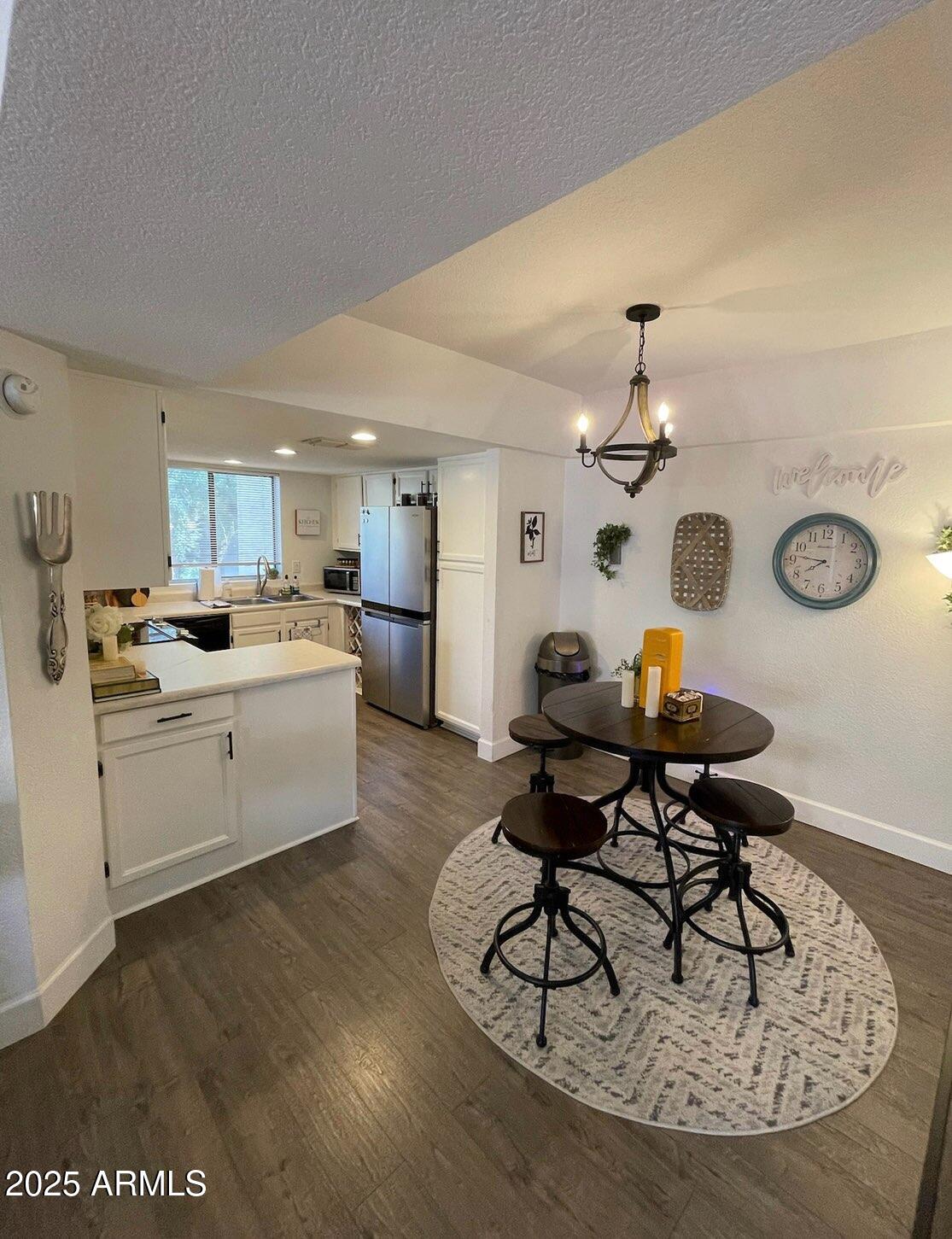 1905 E UNIVERSITY Drive 210