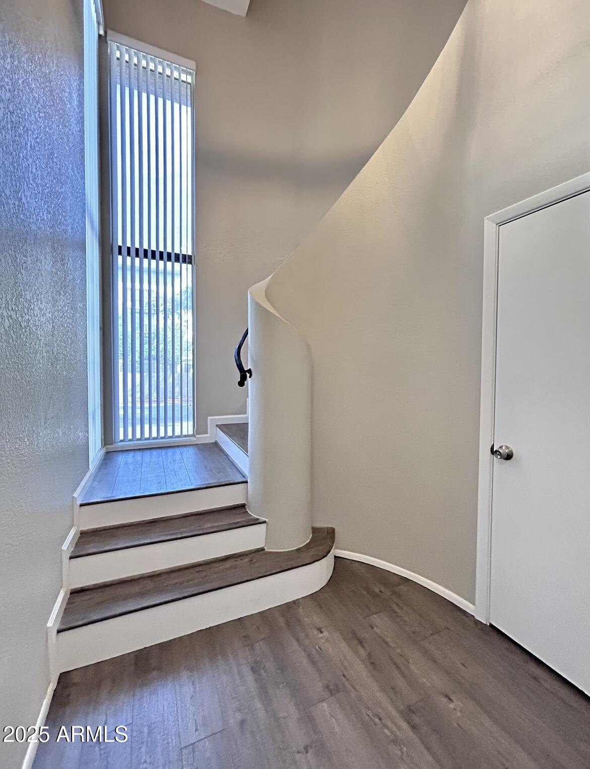 1905 E UNIVERSITY Drive 210