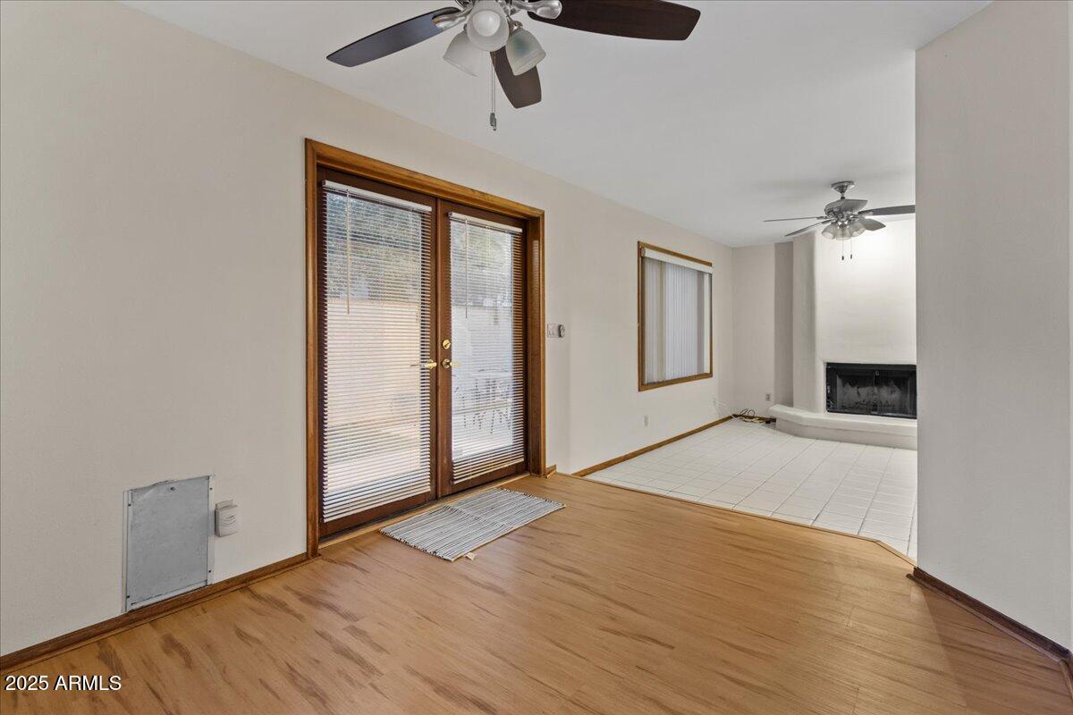 5750 N 10TH Street, 5