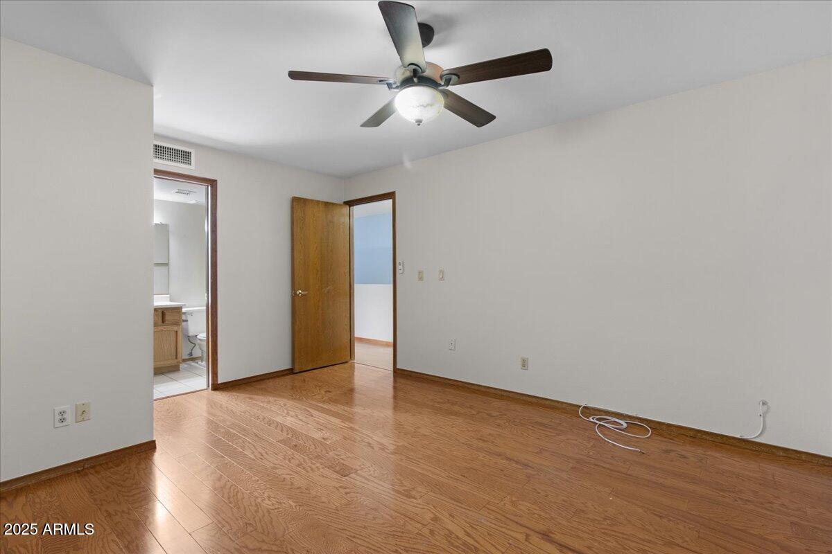 5750 N 10TH Street, 5