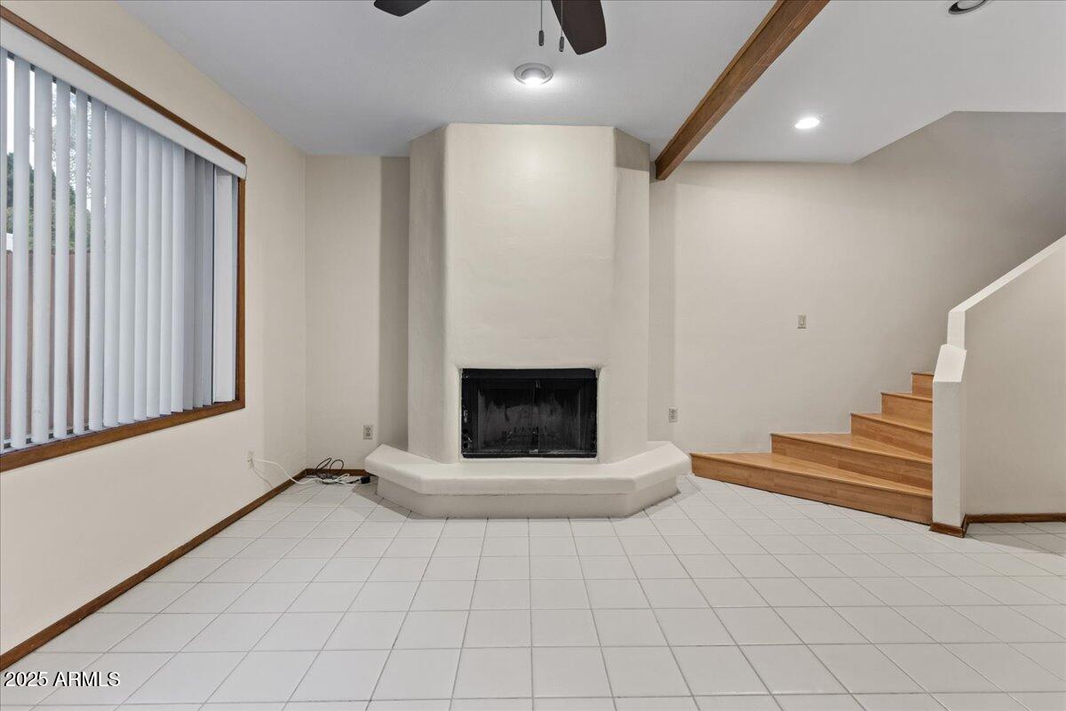 5750 N 10TH Street, 5