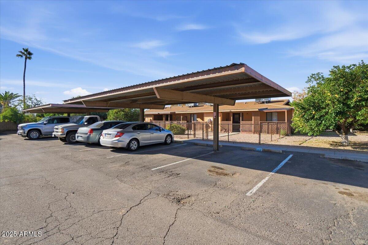 5825 E UNIVERSITY Drive 105-108