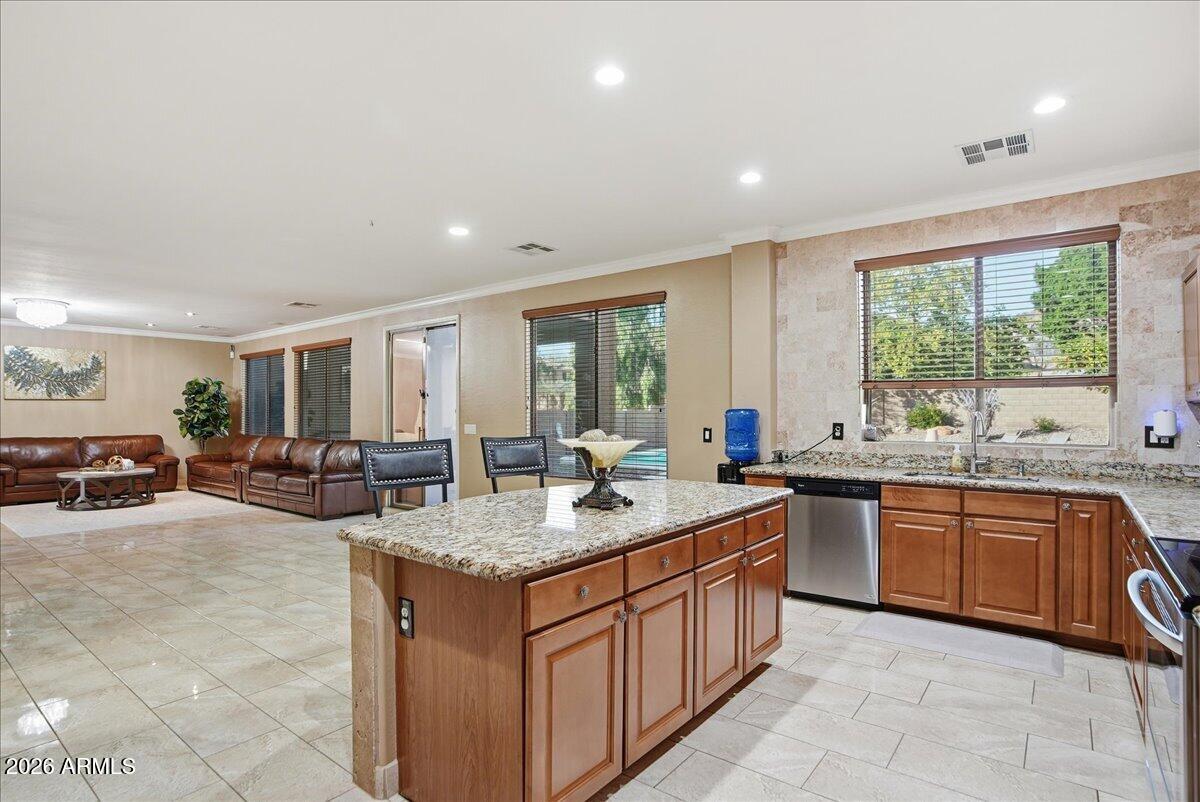 2414 W FLORENTINE Road