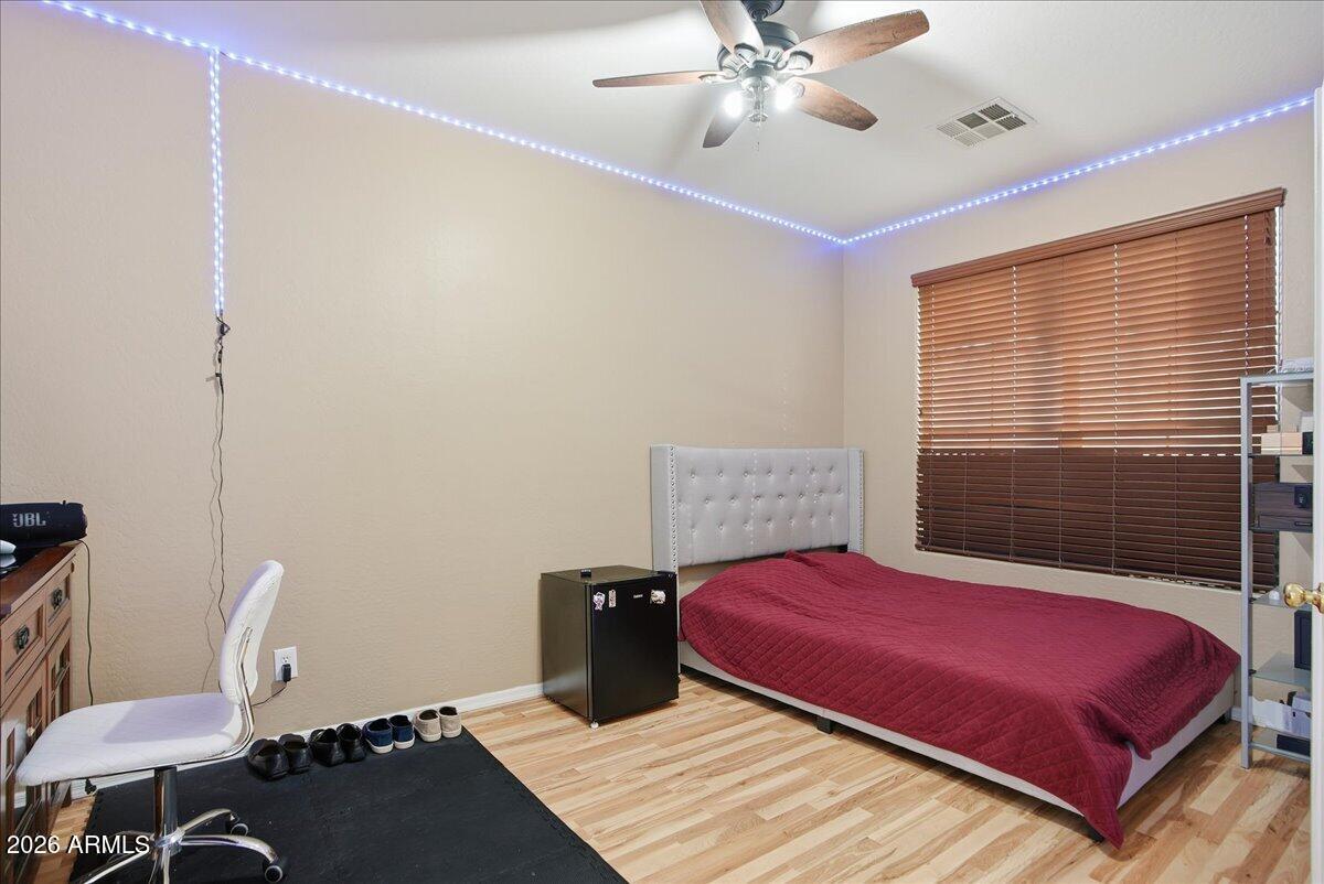 2414 W FLORENTINE Road