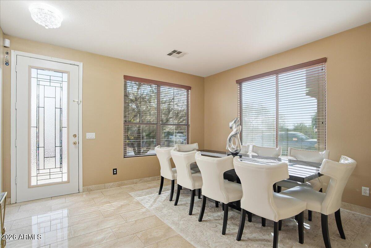 2414 W FLORENTINE Road