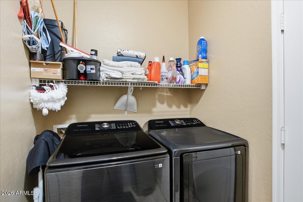 2414 W FLORENTINE Road