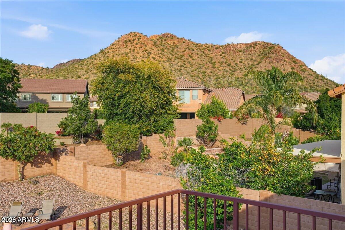 2414 W FLORENTINE Road