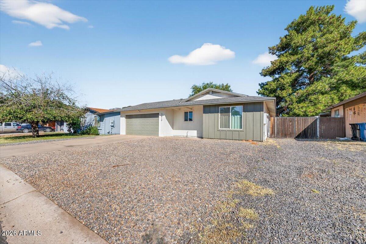 7910 E GARNET Avenue