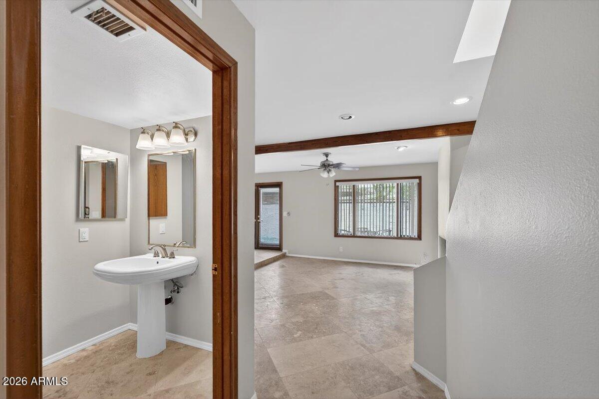 5750 N 10TH Street 5