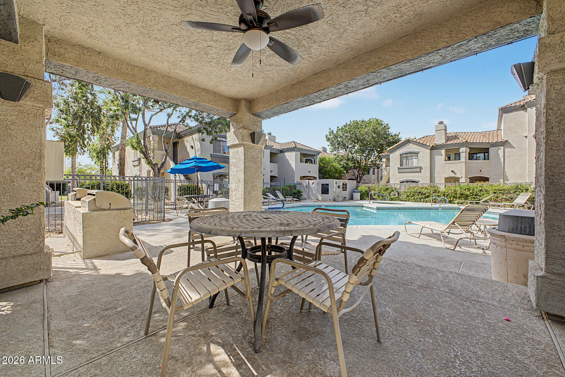 15095 N THOMPSON PEAK Parkway 2102