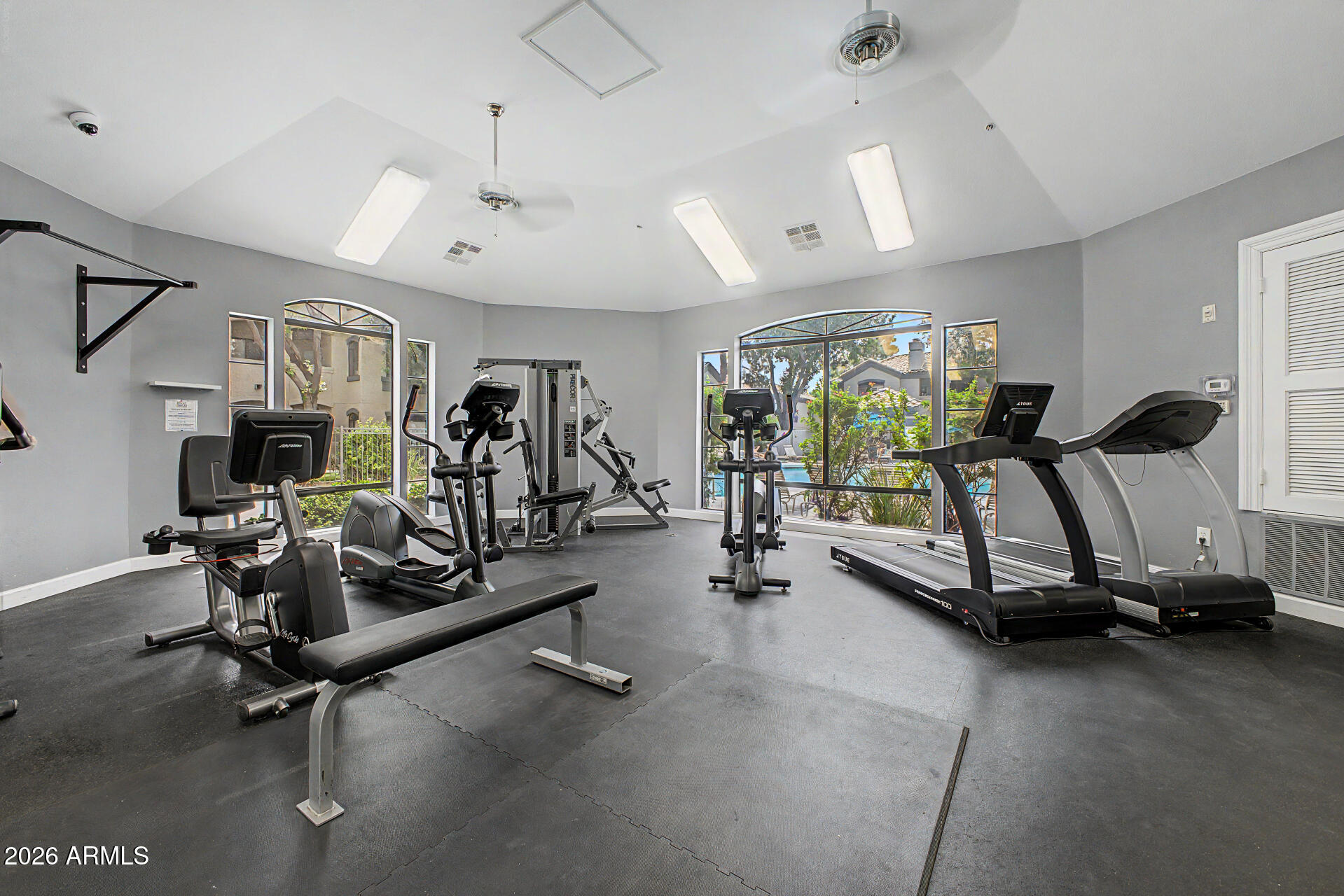15095 N THOMPSON PEAK Parkway 2102