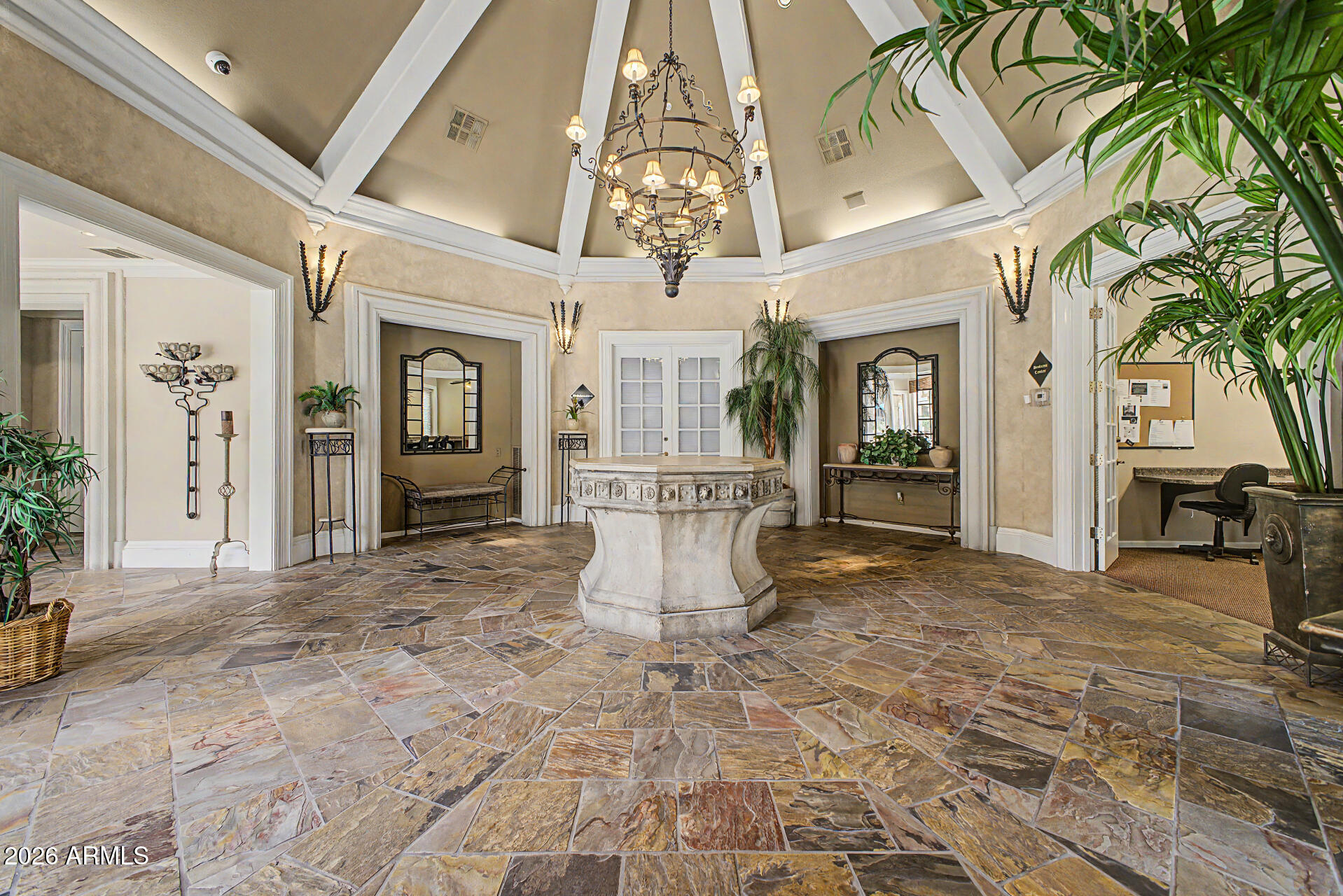 15095 N THOMPSON PEAK Parkway 2102