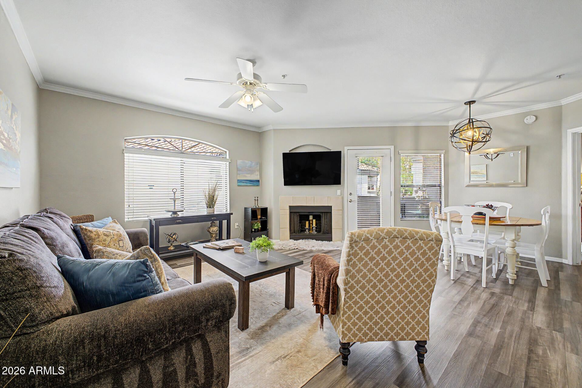 15095 N THOMPSON PEAK Parkway 2102