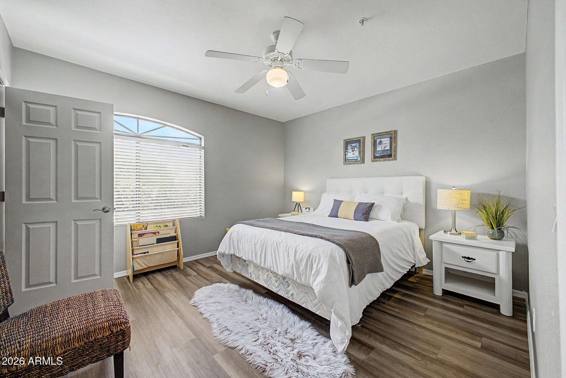 15095 N THOMPSON PEAK Parkway 2102