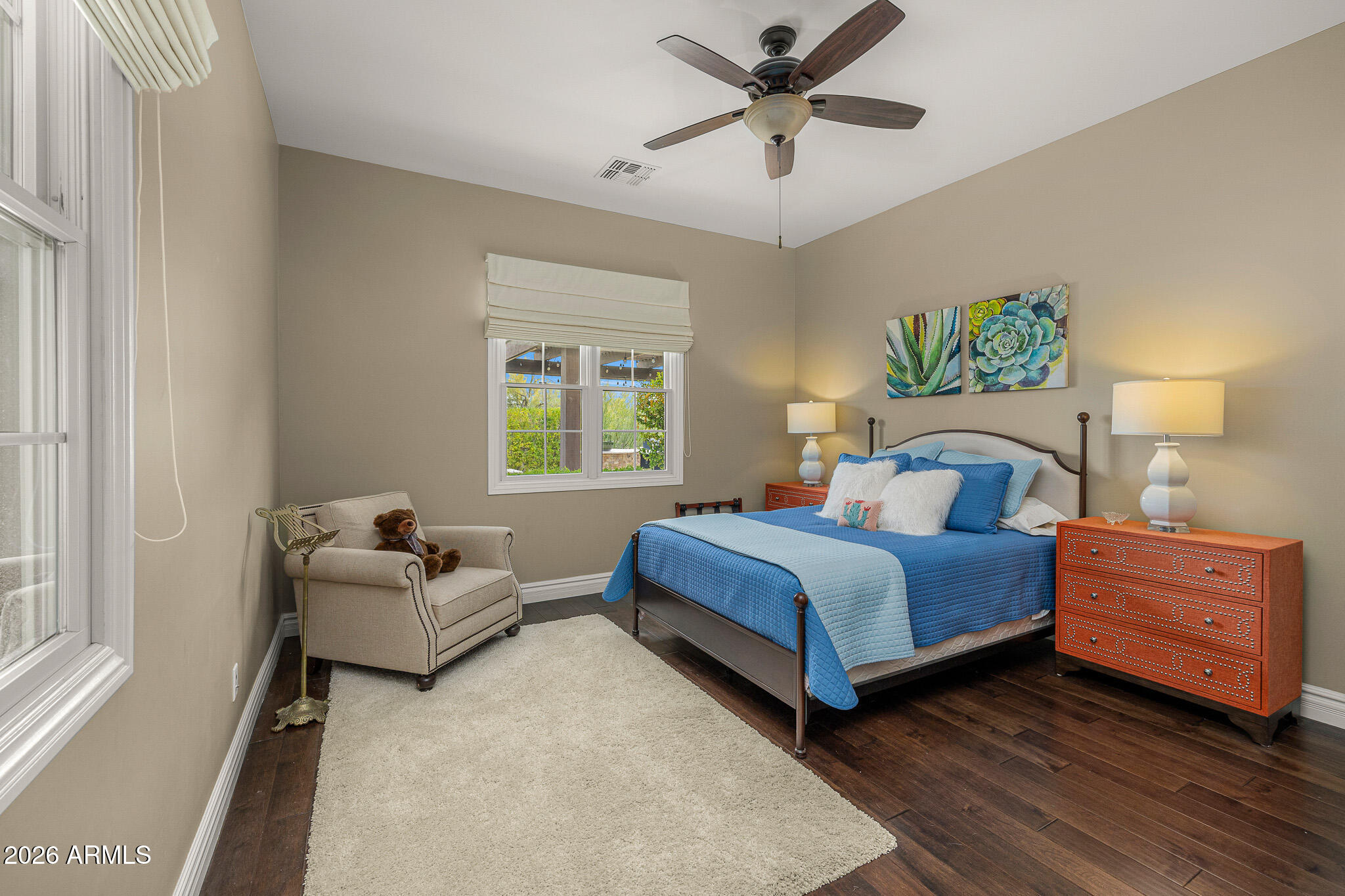 8300 E Dixileta Drive 289