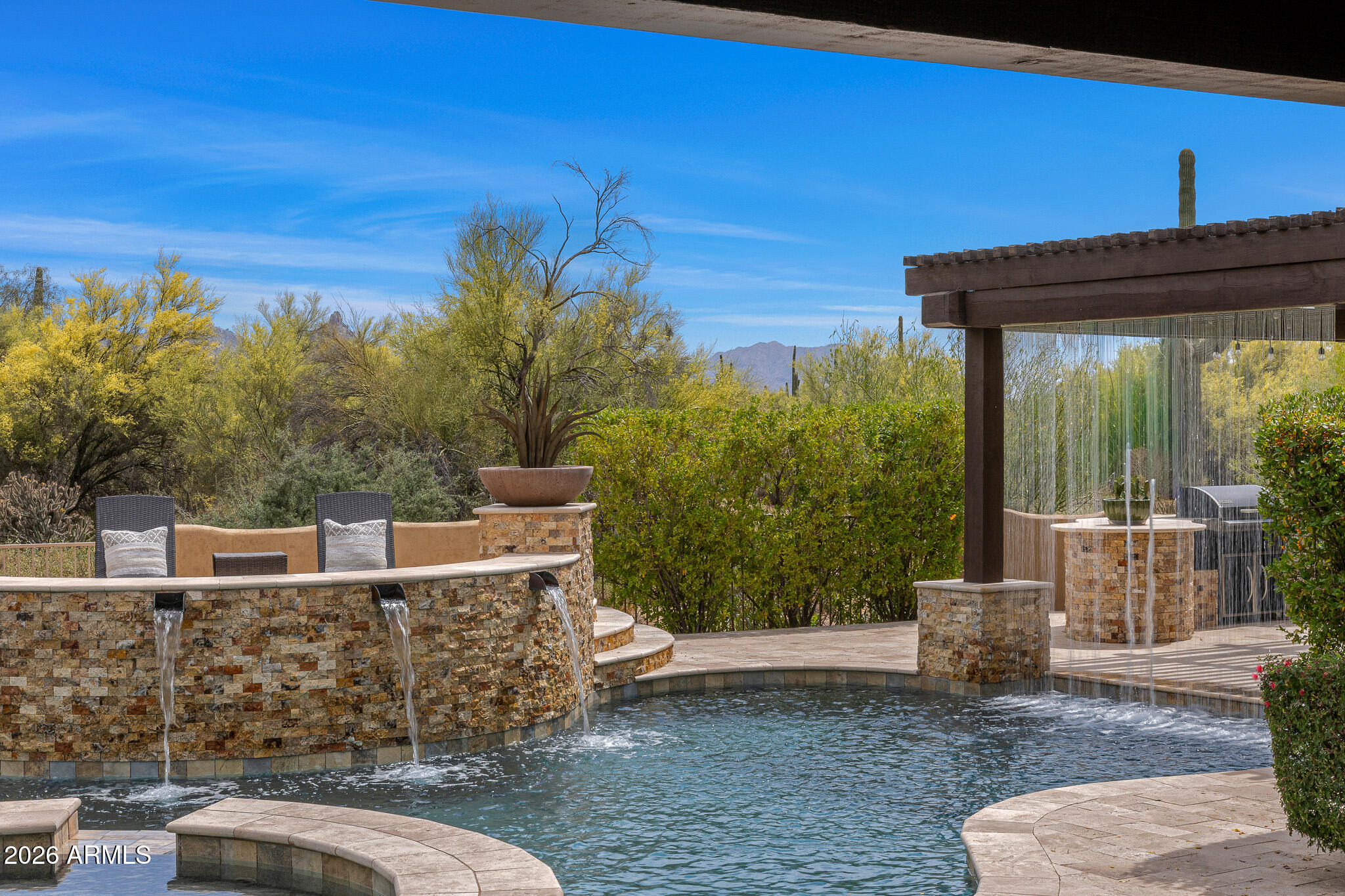 8300 E Dixileta Drive 289