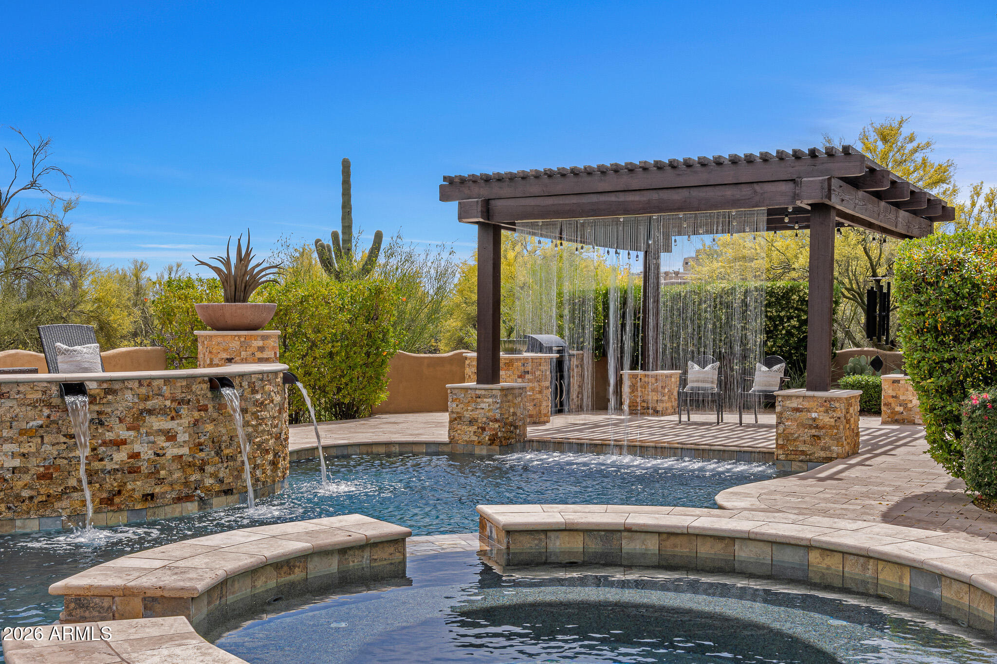 8300 E Dixileta Drive 289