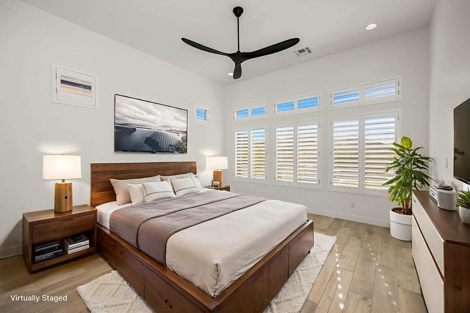 8125 E Jaeger Street