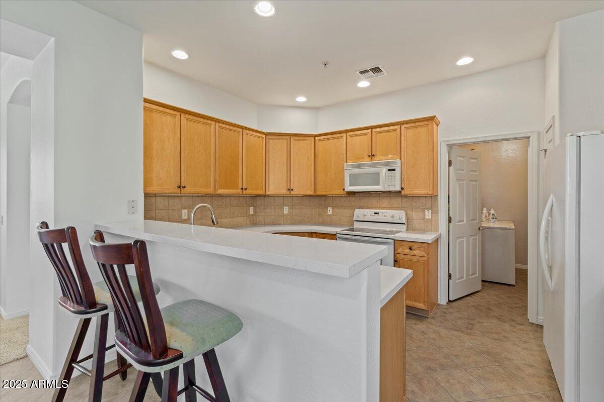 7445 E EAGLE CREST Drive 2138