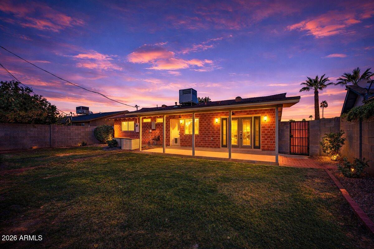 8713 E SAGE Drive