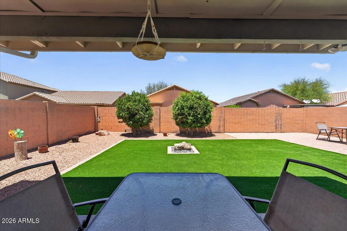 2688 E MINERAL PARK Road