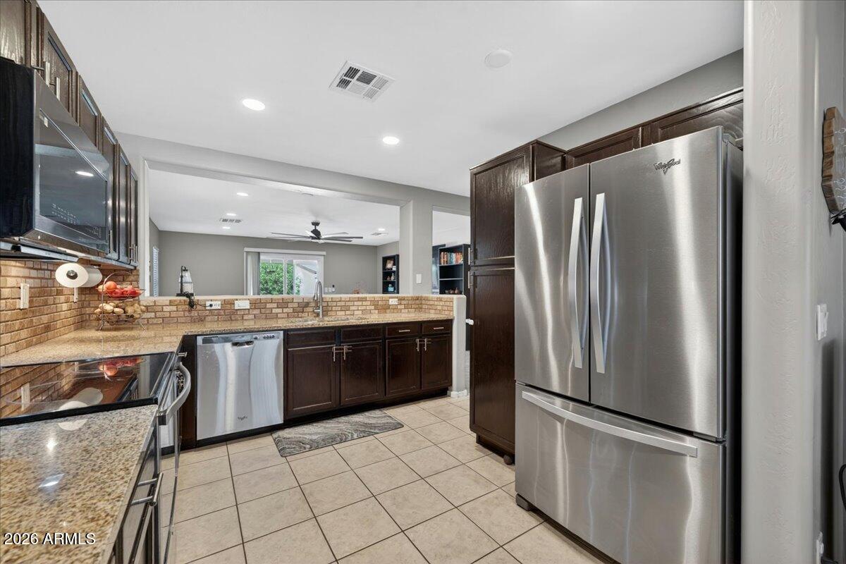 2688 E MINERAL PARK Road
