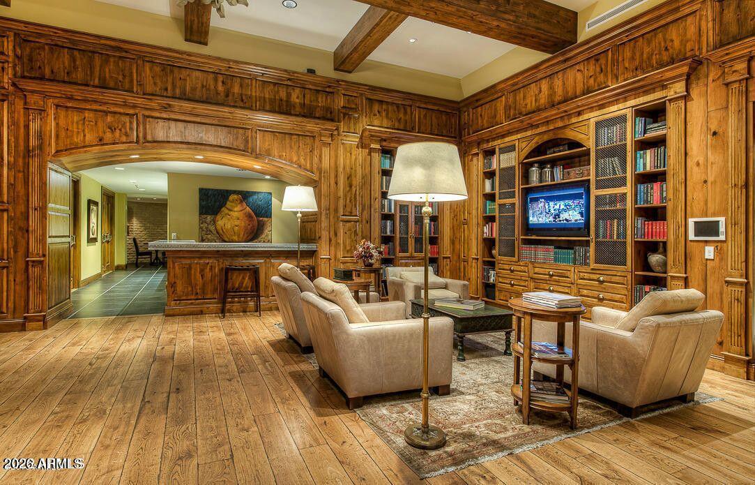 7181 E Camelback Road 610