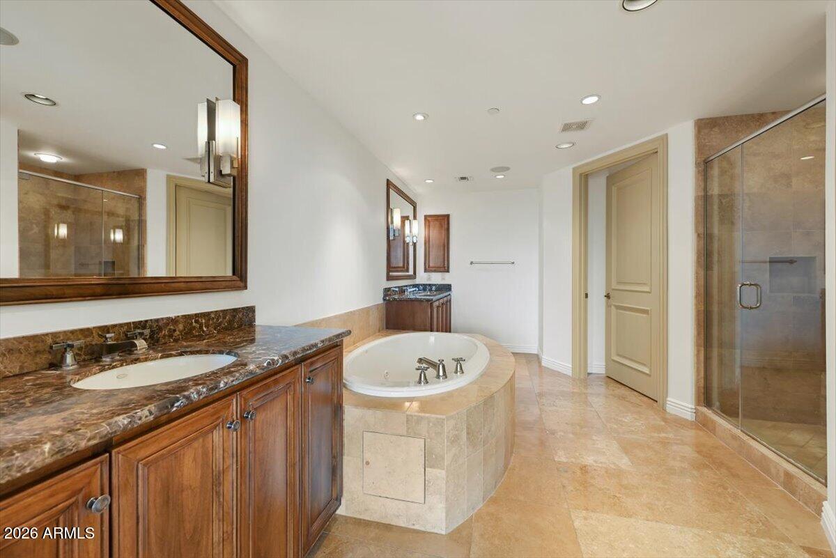 7181 E Camelback Road 610