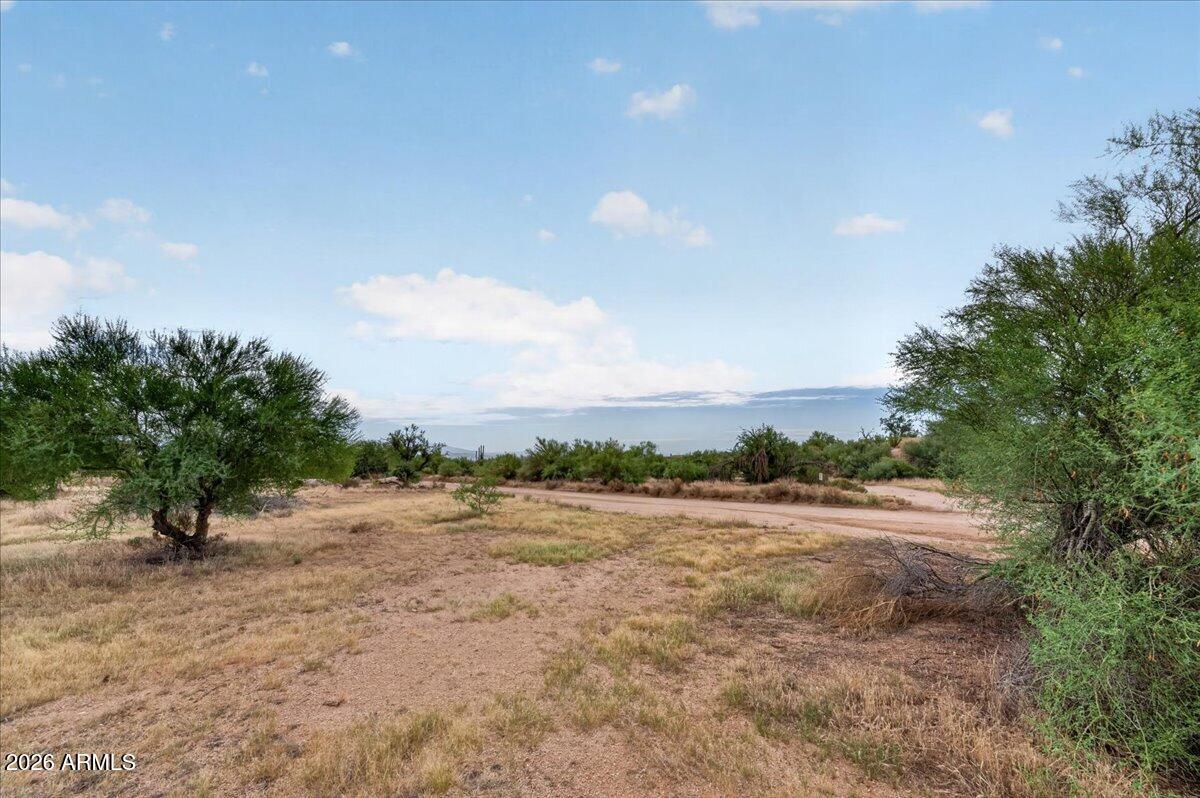 - 140th E Dove Valley Road -
