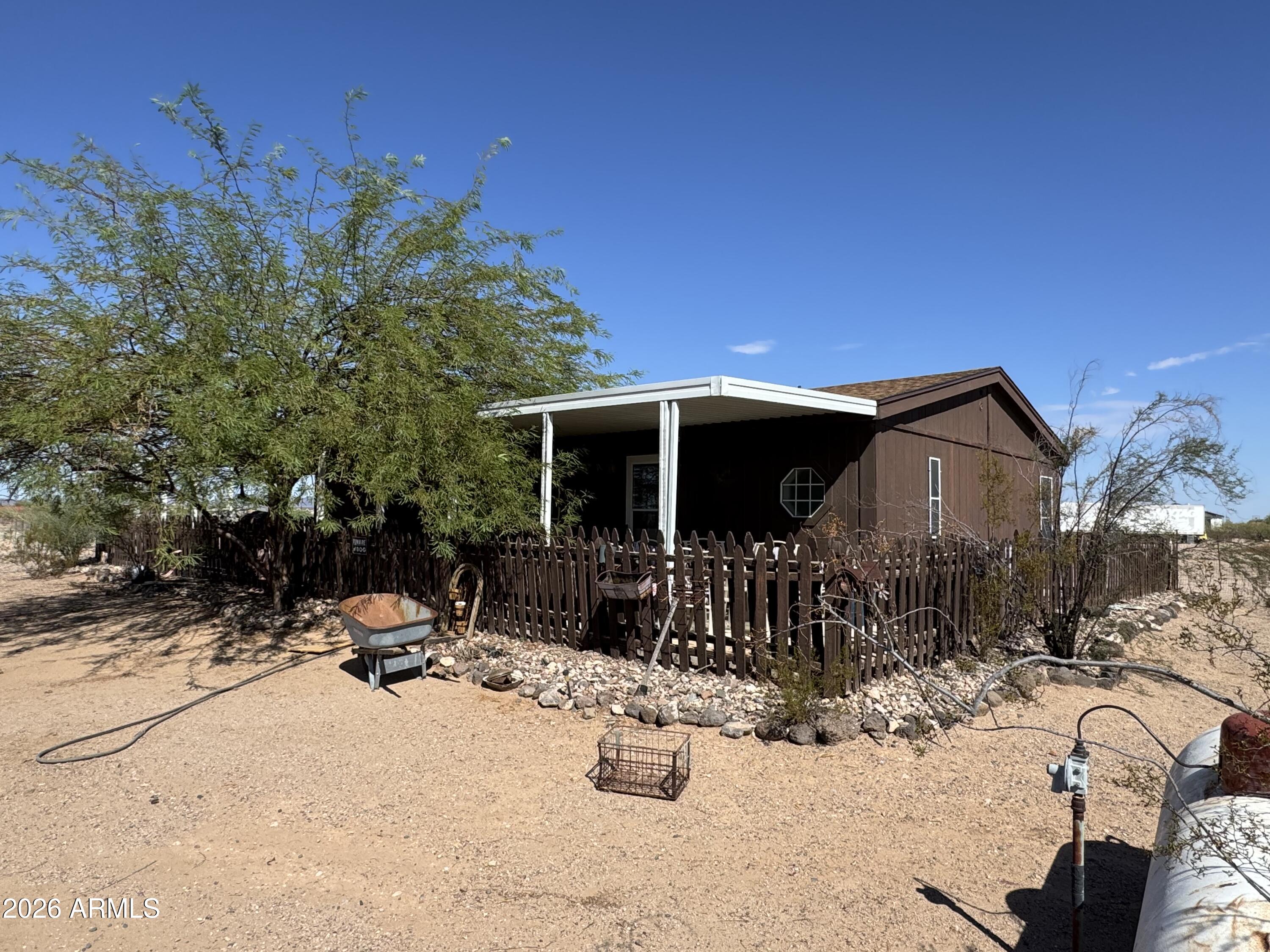 34750 W DOBBINS Road