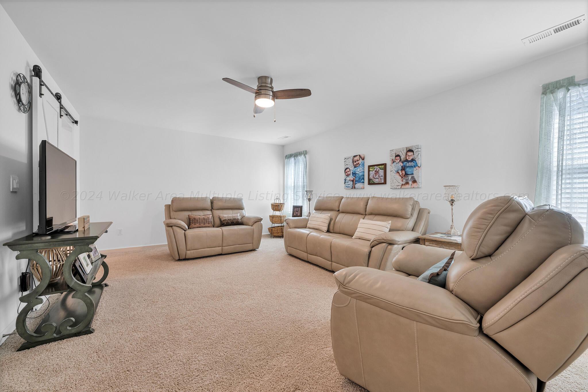 359 ROCK TERRACE Dr