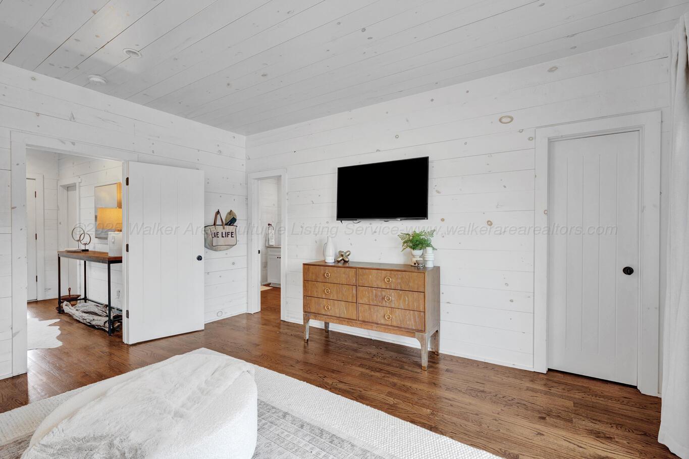 254 POINT WILLIAM Ln