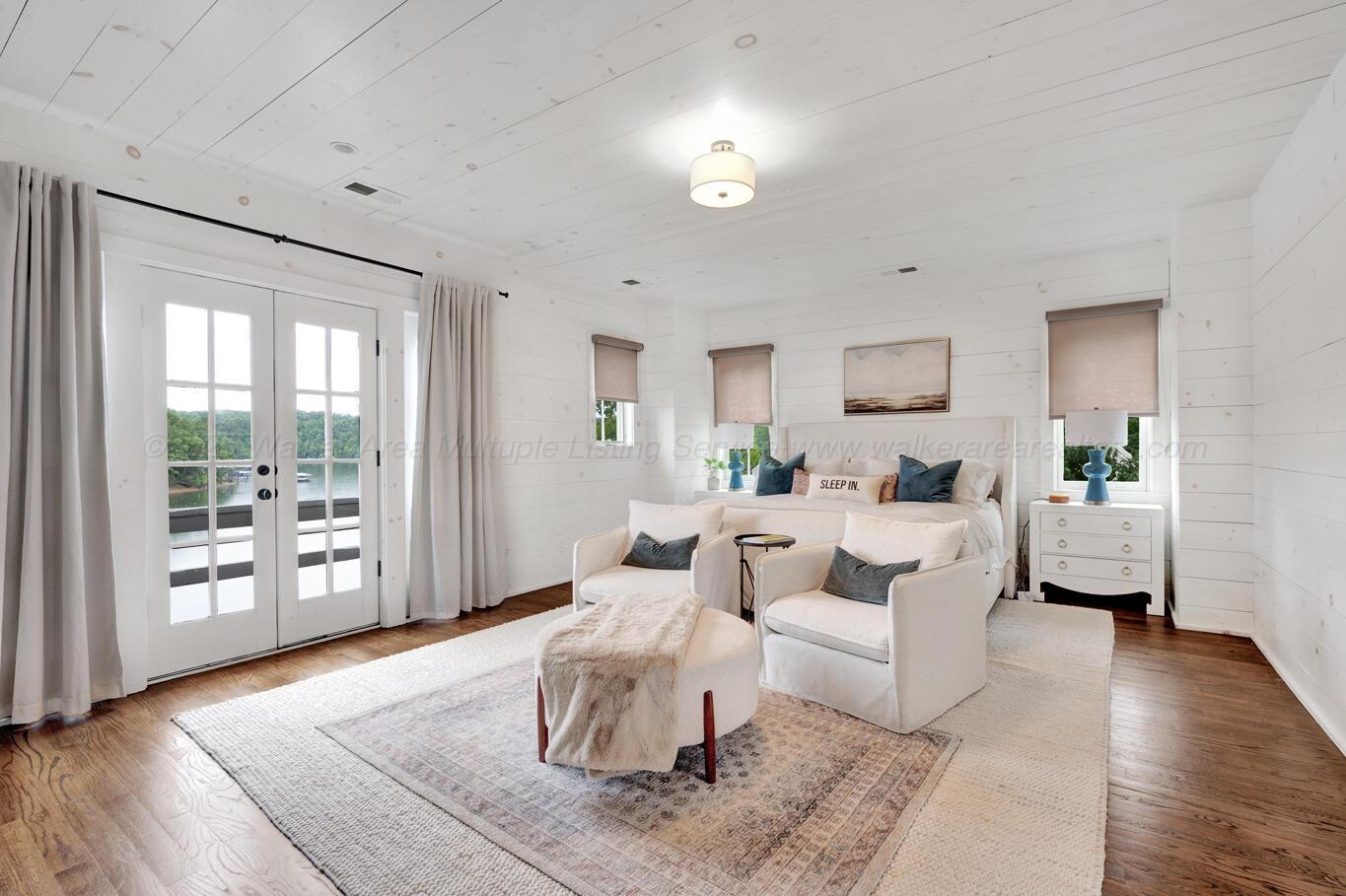 254 POINT WILLIAM Ln