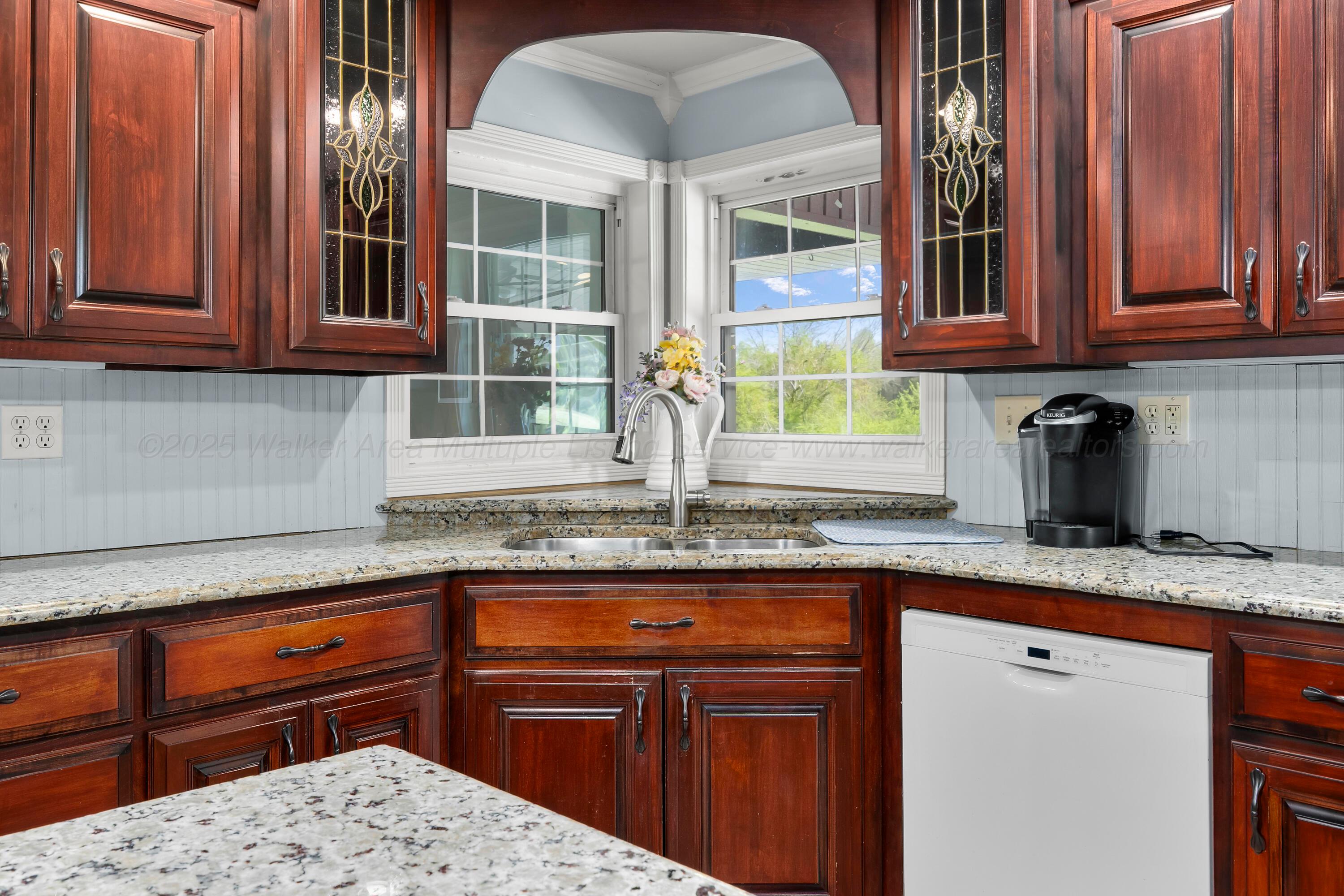 2506 BLOOMING GROVE Rd