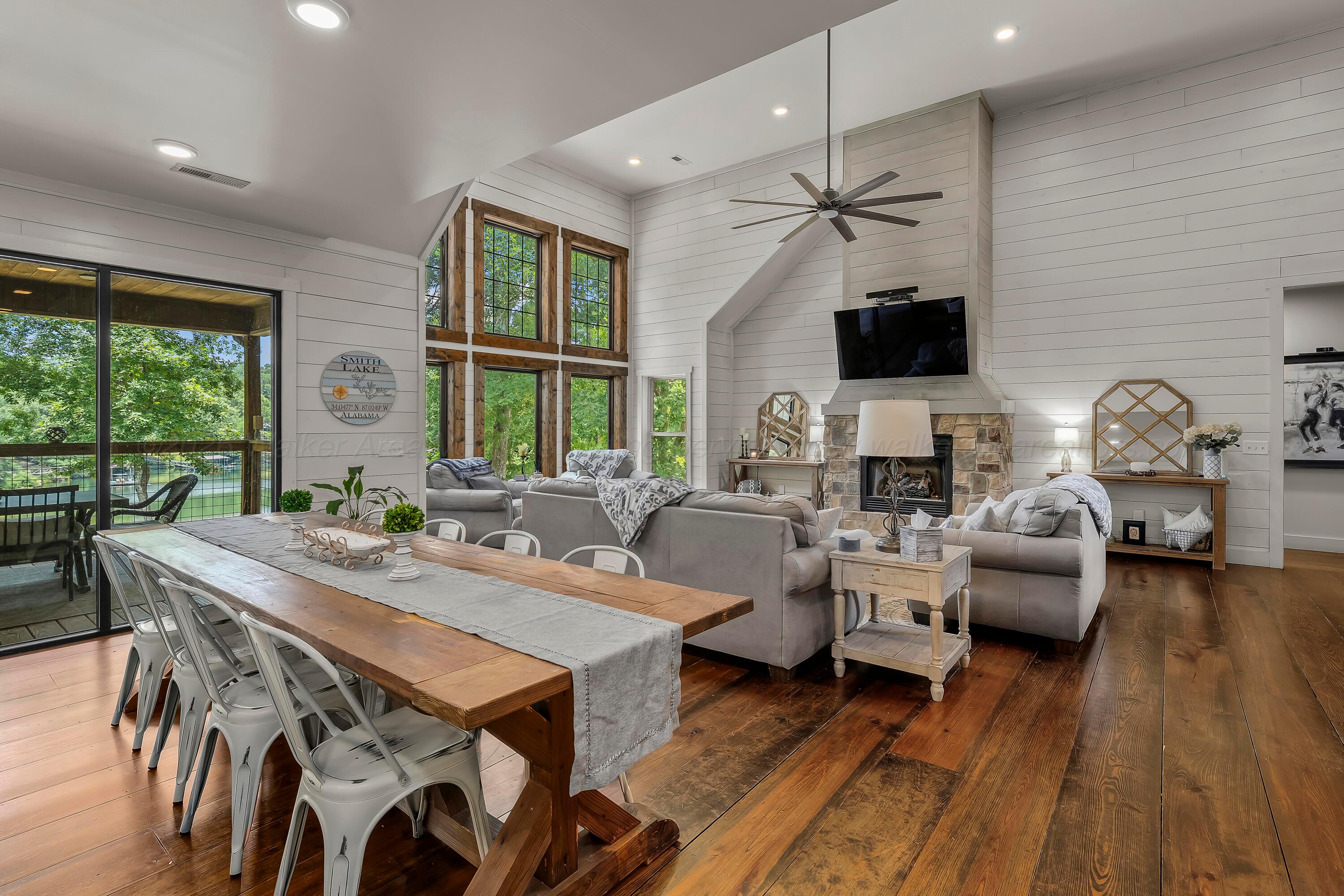 80 BAY HILLS Dr