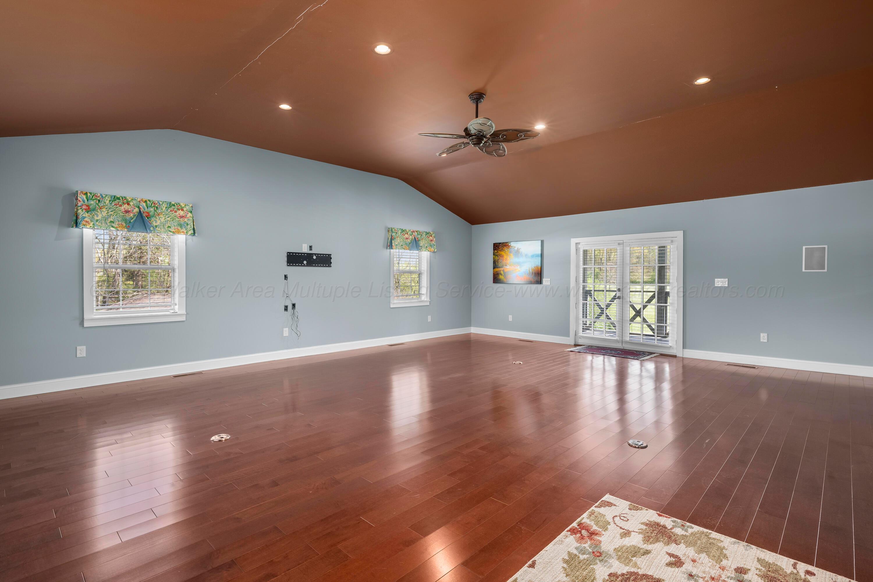 2506 BLOOMING GROVE Rd