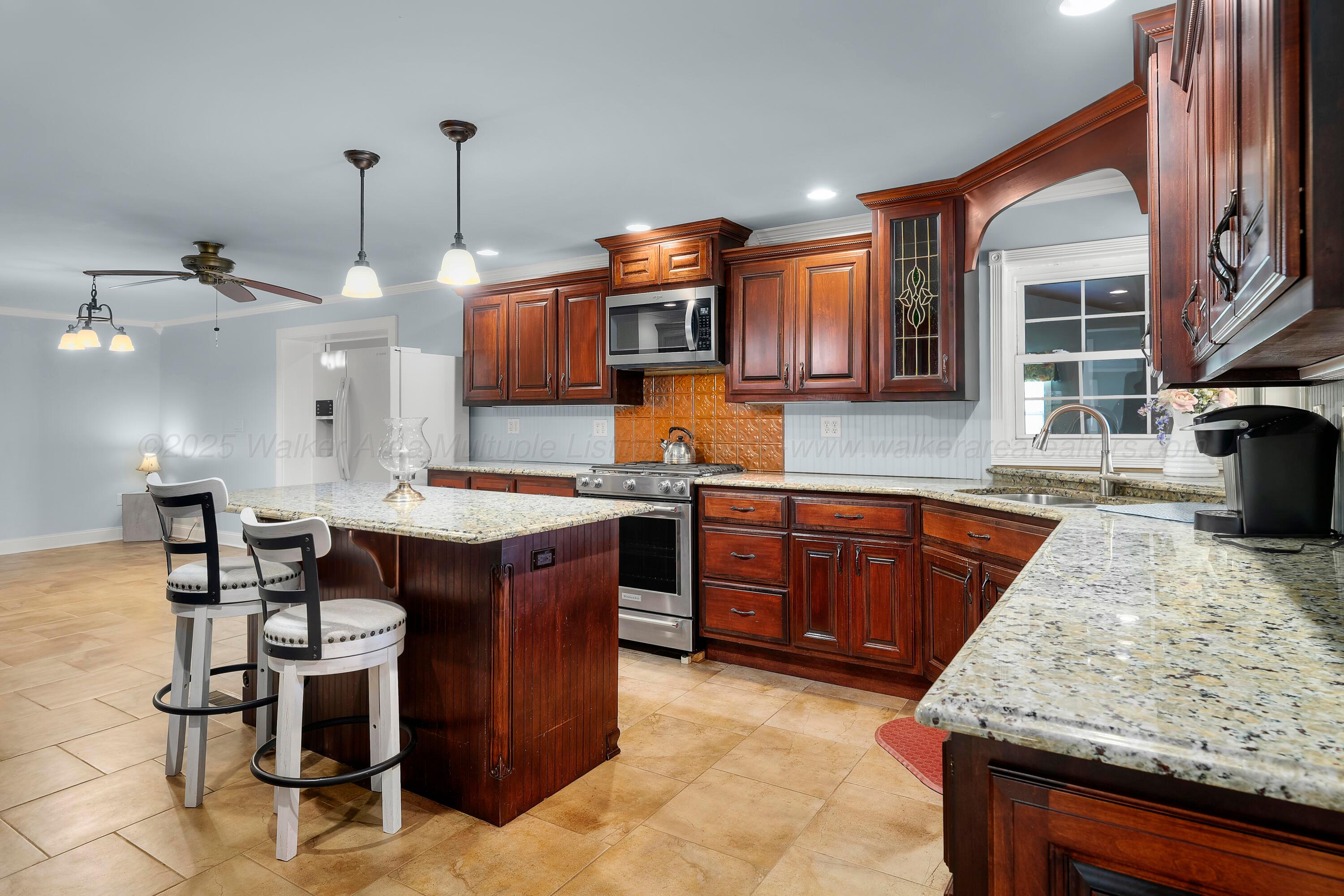 2506 BLOOMING GROVE Rd