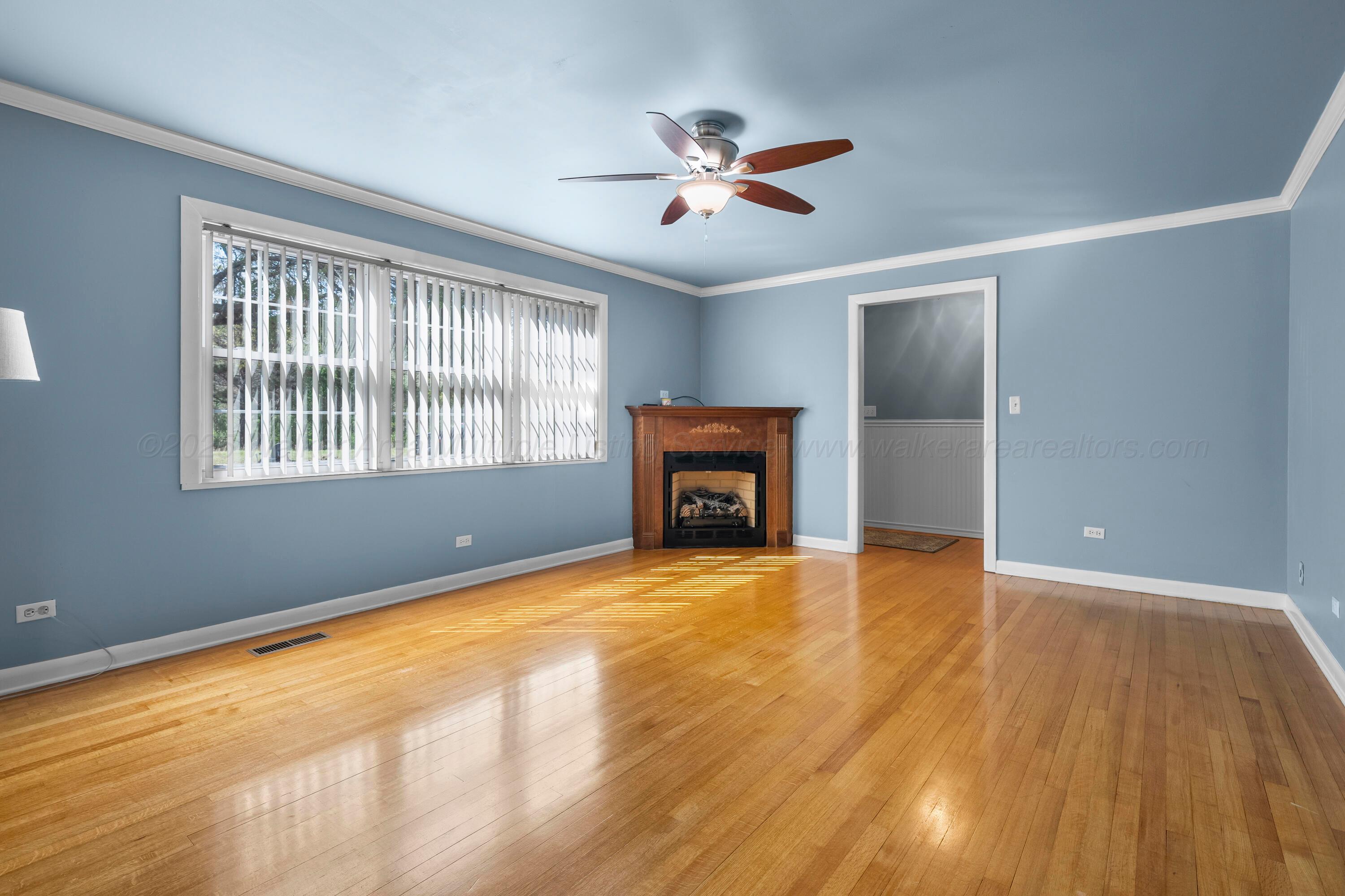 2506 BLOOMING GROVE Rd