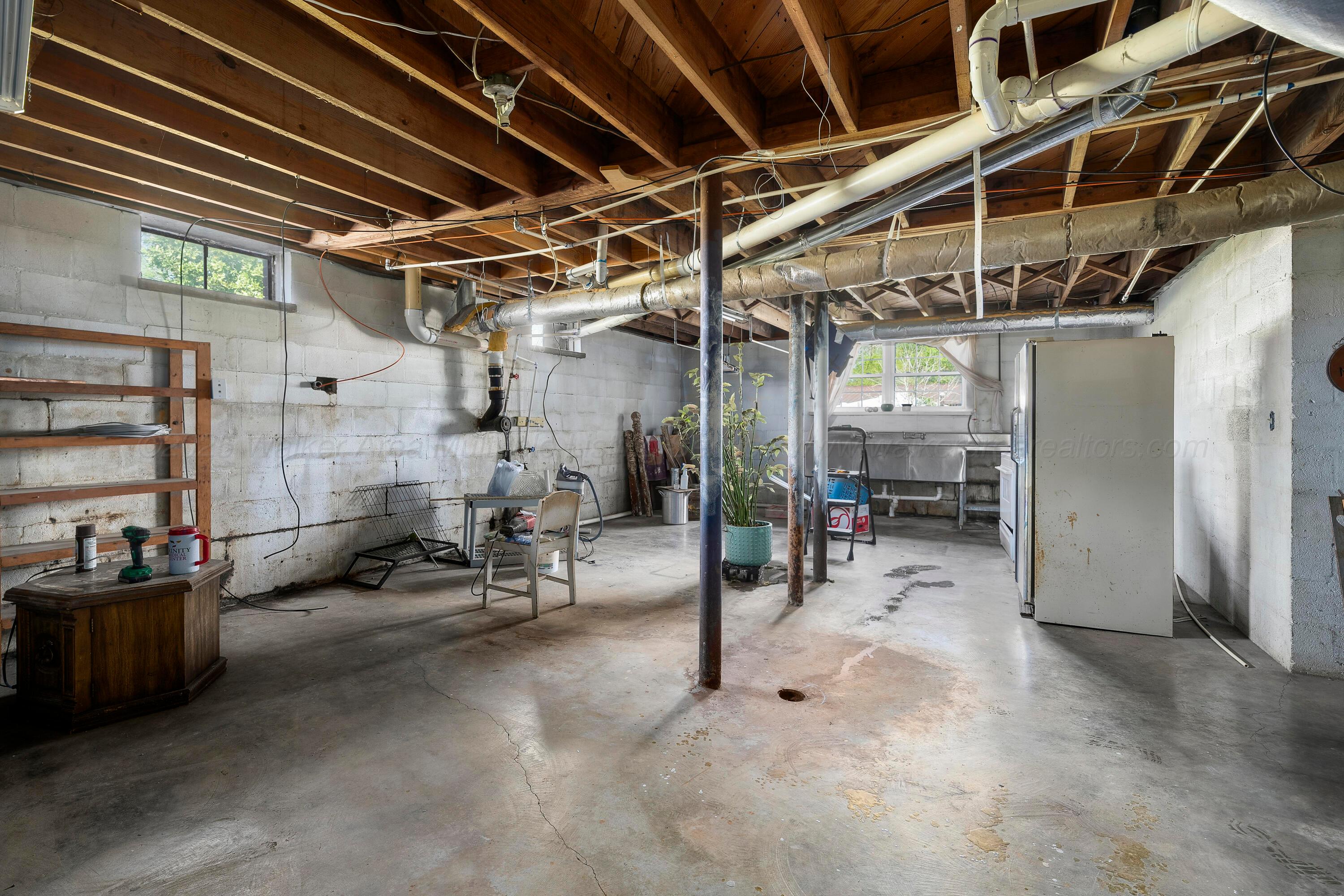 2506 BLOOMING GROVE Rd