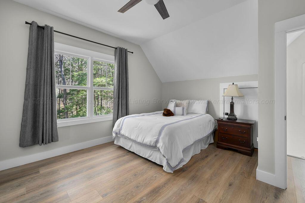 250 RANDOLPH Cove