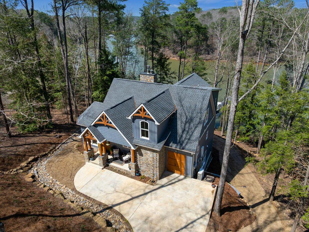 250 RANDOLPH Cove