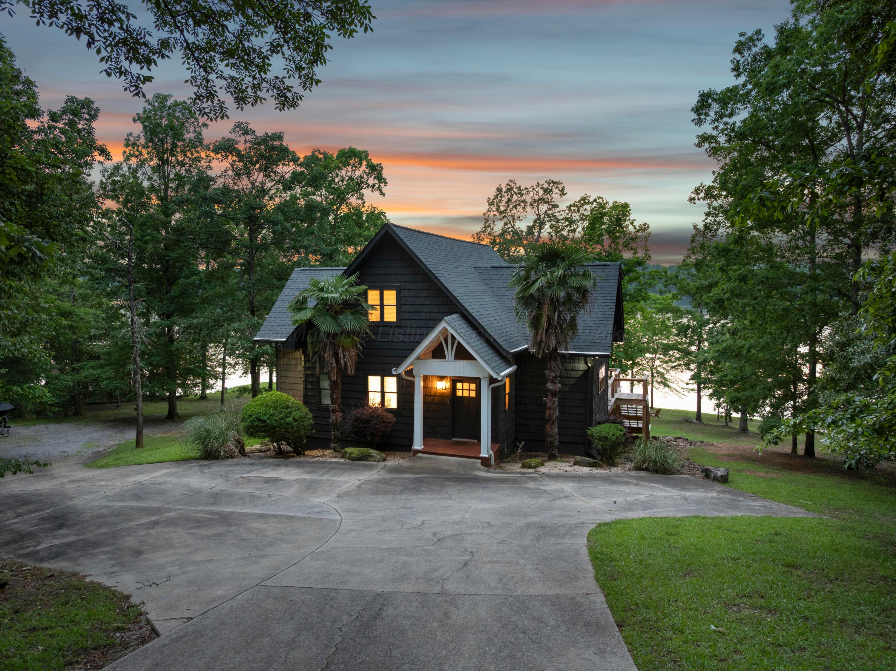 391 LYNNWOOD Dr
