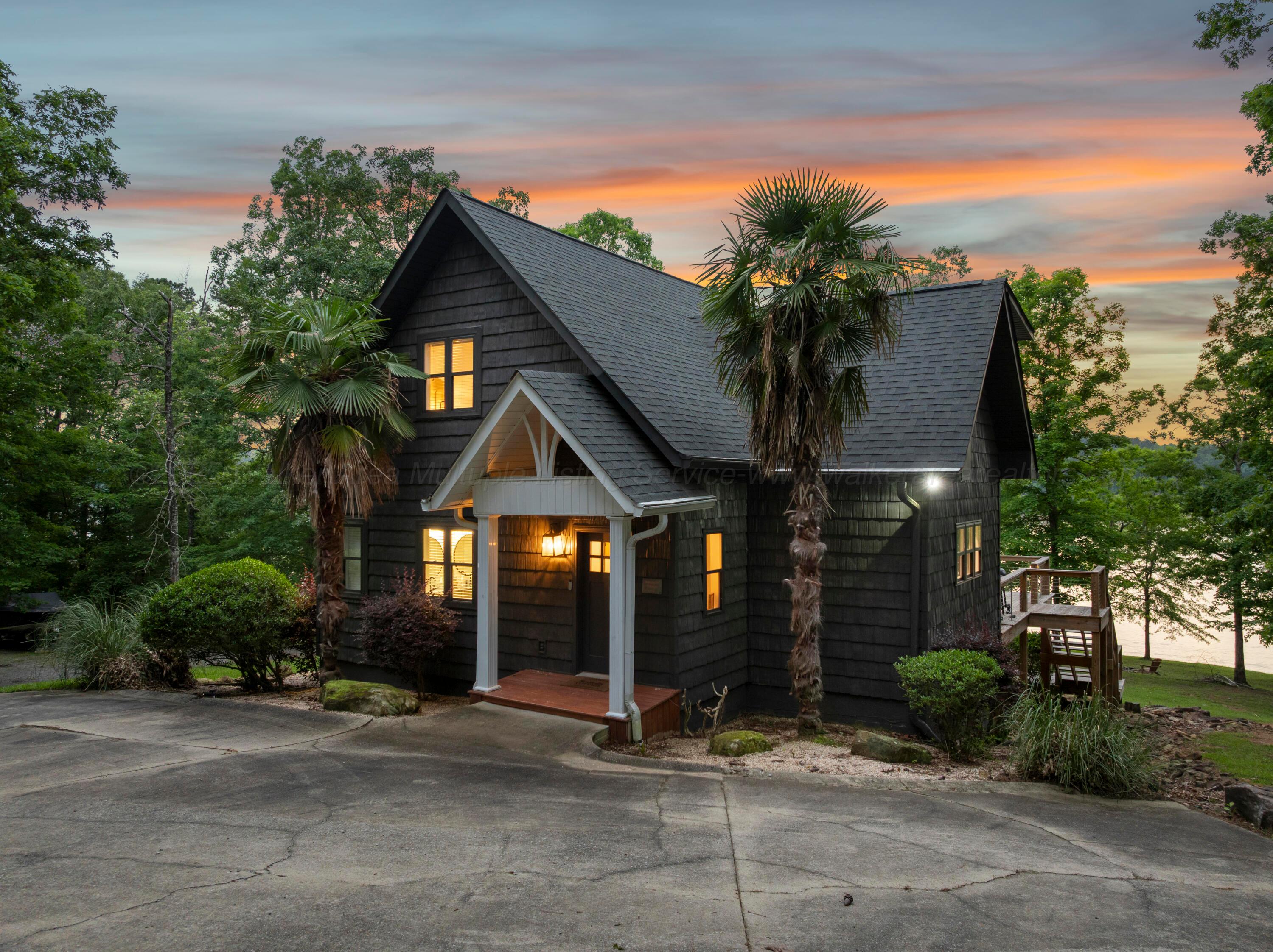 391 LYNNWOOD Dr
