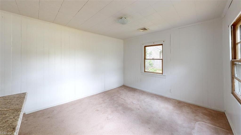 2064 Cedar RD