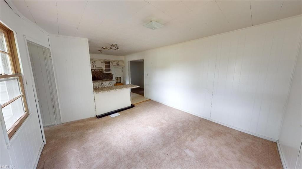 2064 Cedar RD
